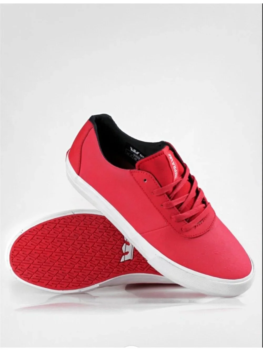 $90 Supra Cuttler Low Fashion Sneakers Chili Red Wrinkled Satin Tuf Size 9